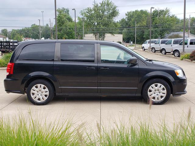 Used 2016 Dodge Grand Caravan SE w/ Quick Order Package 29E SE FWD image 7