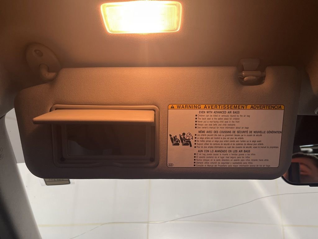 Used 2022 Toyota Highlander XLE AWD/4WD image 79