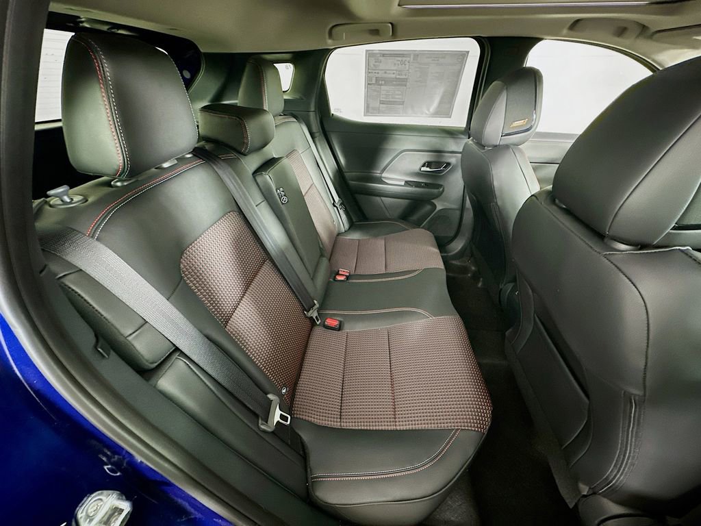 New 2026 Nissan Kicks SR w/ SR Premium Package image 34
