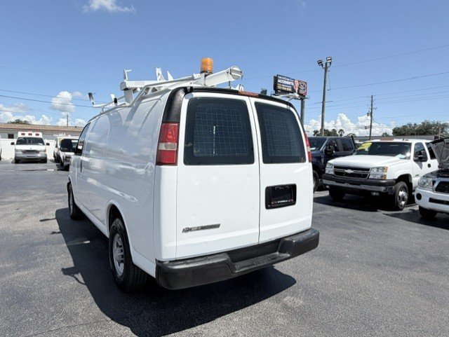 Used 2009 Chevrolet Express 2500 RWD image 8