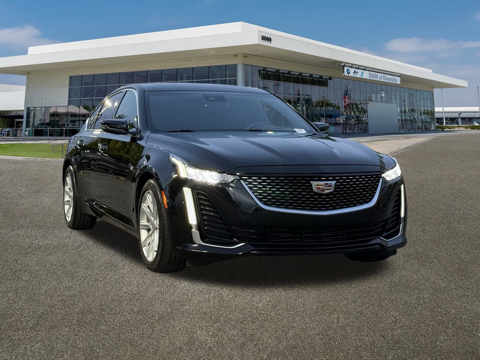 Used 2023 Cadillac CT5 Luxury w/ Sun And Sound Package image 2