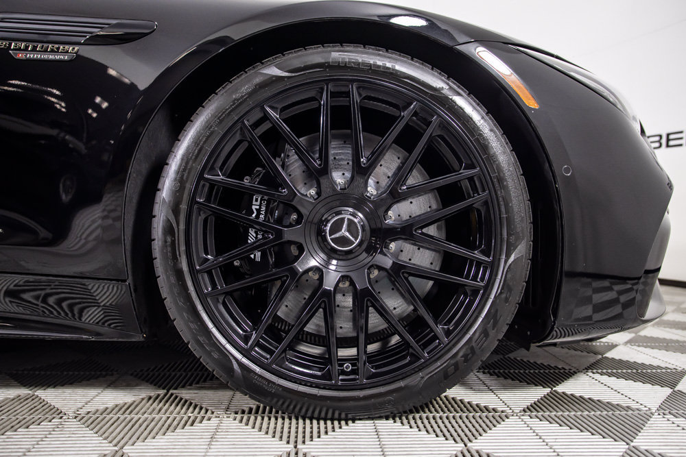 Used 2025 Mercedes-Benz SL 63 AMG S e Performance 4MATIC image 40