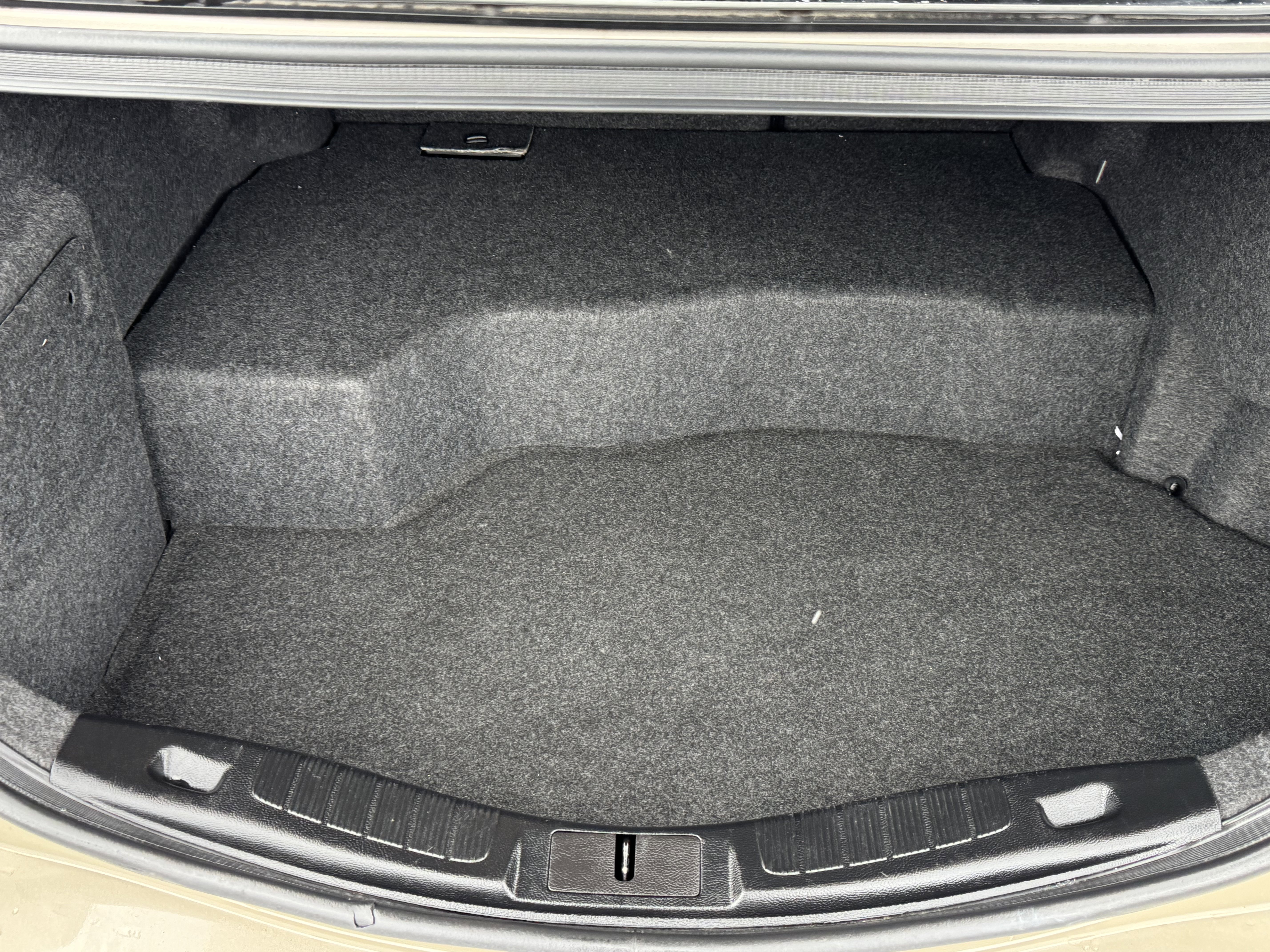 Used 2018 Ford Fusion S image 14