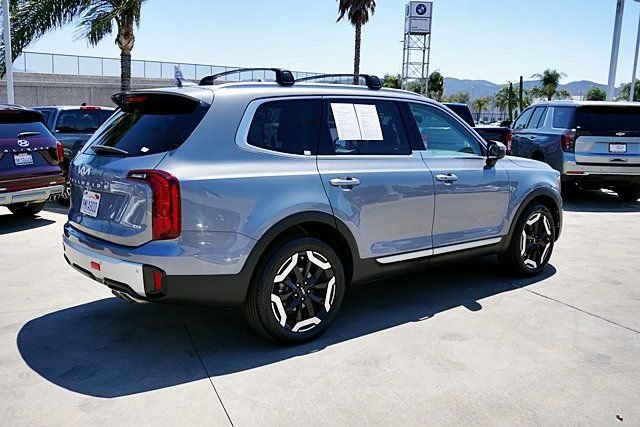 Used 2024 Kia Telluride S w/ S Sunroof Package AWD/4WD image 4