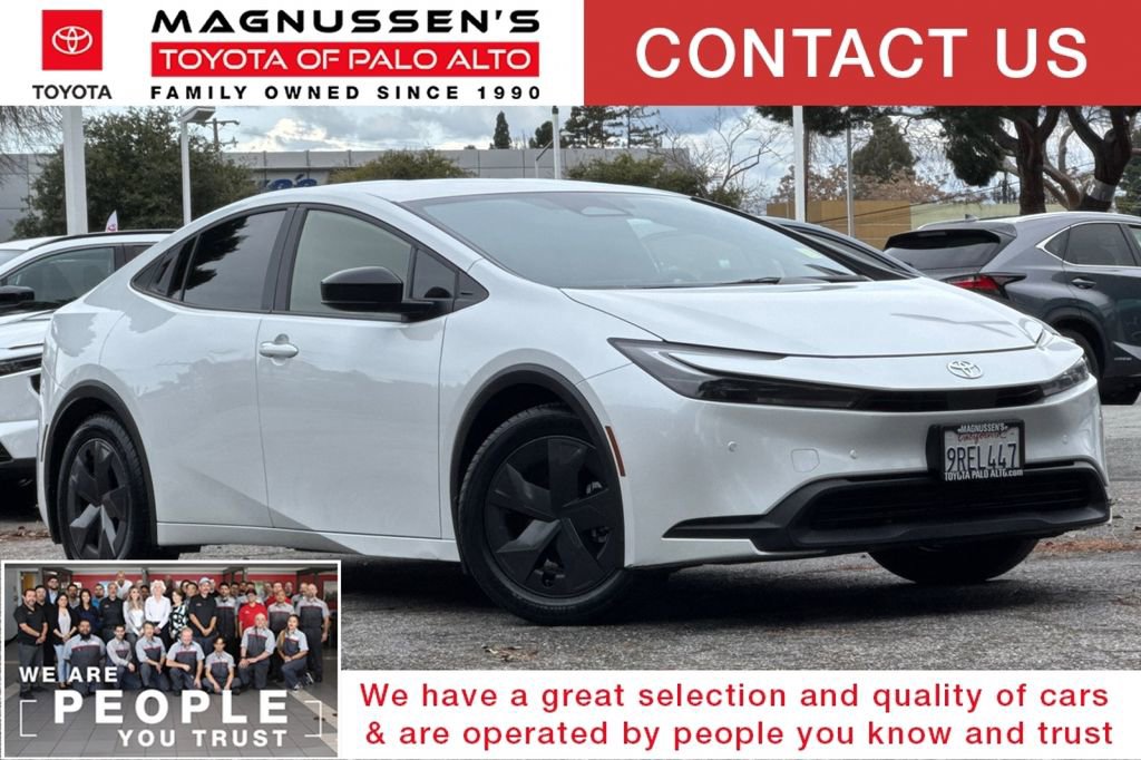 Used 2025 Toyota Prius LE