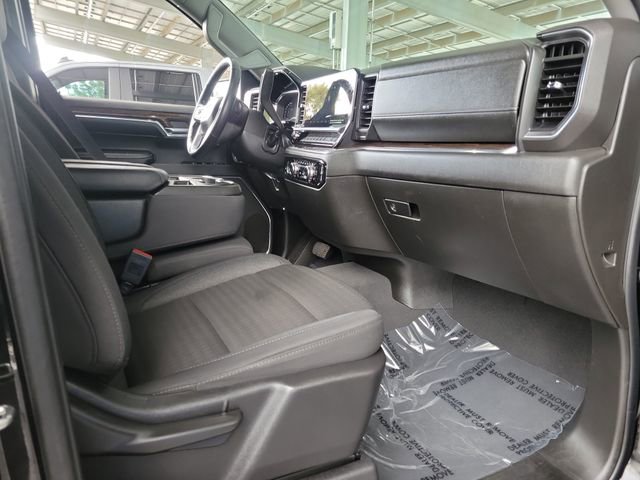 Used 2024 GMC Sierra 1500 SLE image 20