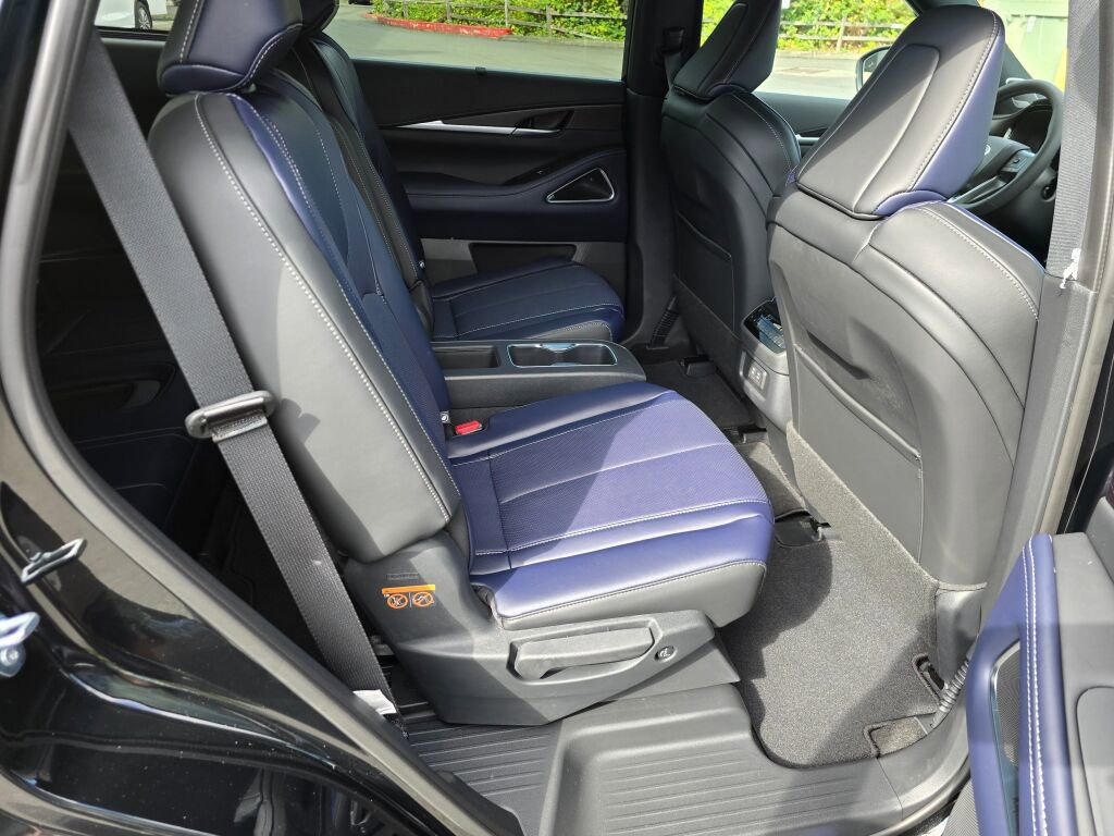 New 2026 INFINITI QX60 Sport w/ Dark Cargo Package image 12