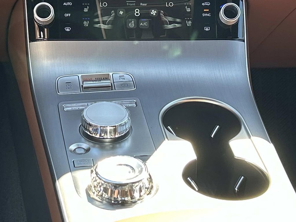 New 2026 Genesis GV70 2.5T Advanced image 32