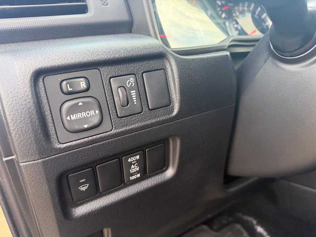 Used 2016 Toyota 4Runner TRD Pro AWD/4WD image 10