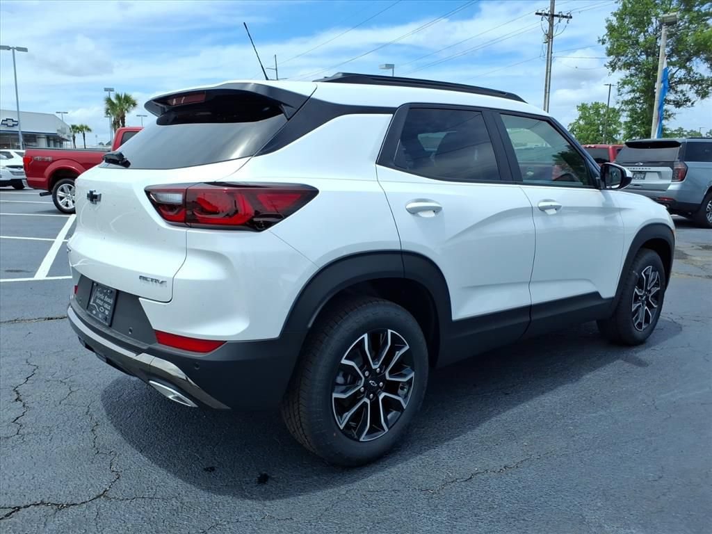 New 2026 Chevrolet TrailBlazer ACTIV w/ Convenience Package AWD/4WD image 3