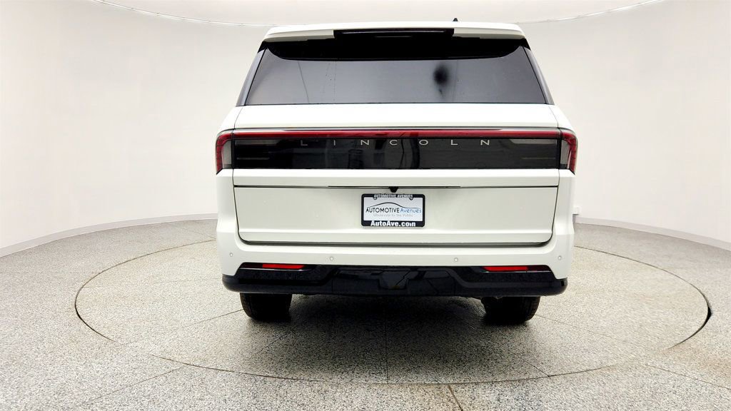 Used 2025 Lincoln Navigator L Black Label image 6
