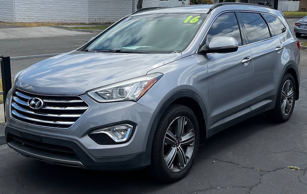 Used 2016 Hyundai Santa Fe SE w/ Option Group 02 FWD image 7