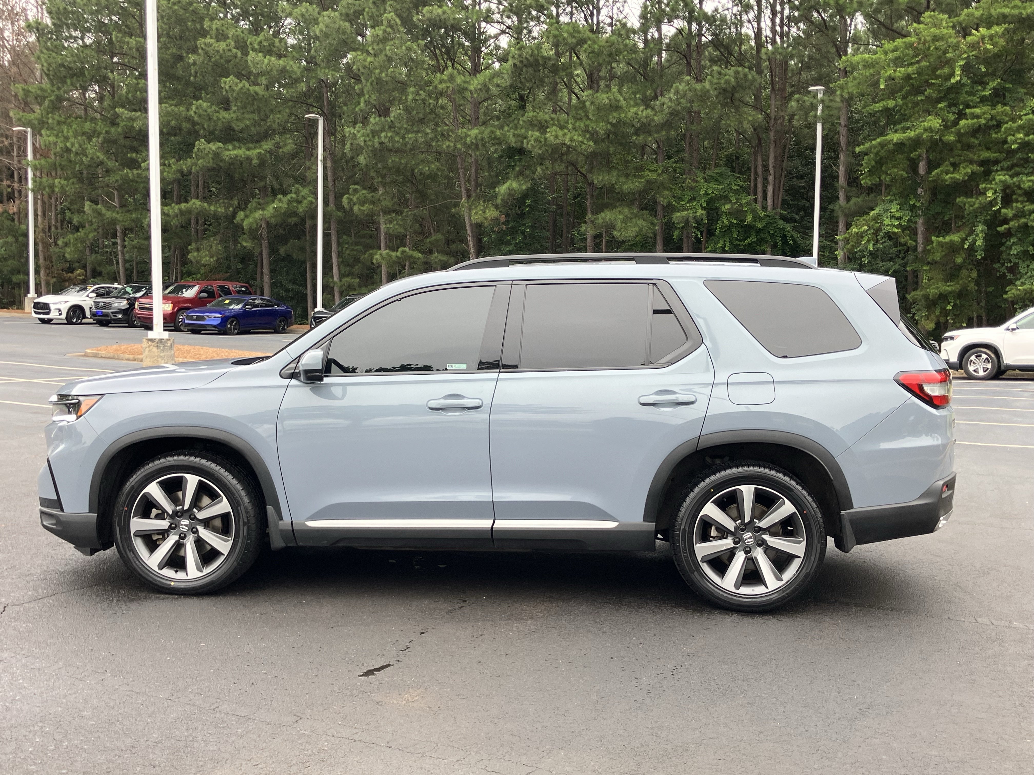 Used 2024 Honda Pilot Elite image 7