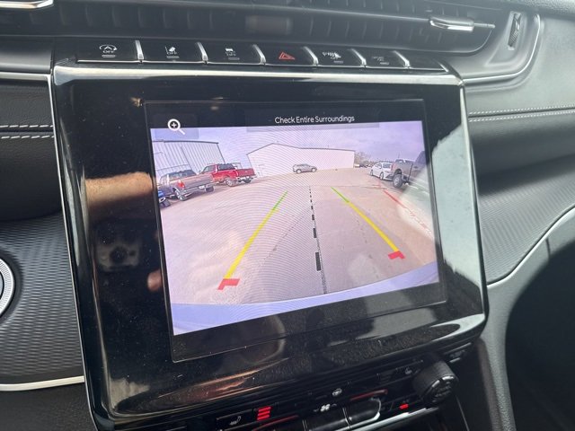 Used 2024 Jeep Grand Cherokee Altitude image 34