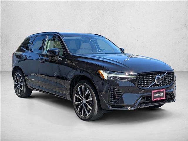 Used 2023 Volvo XC60 T8 Plus w/ Climate Package image 3