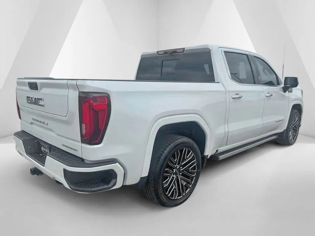 Used 2022 GMC Sierra 1500 Denali Ultimate AWD/4WD image 7