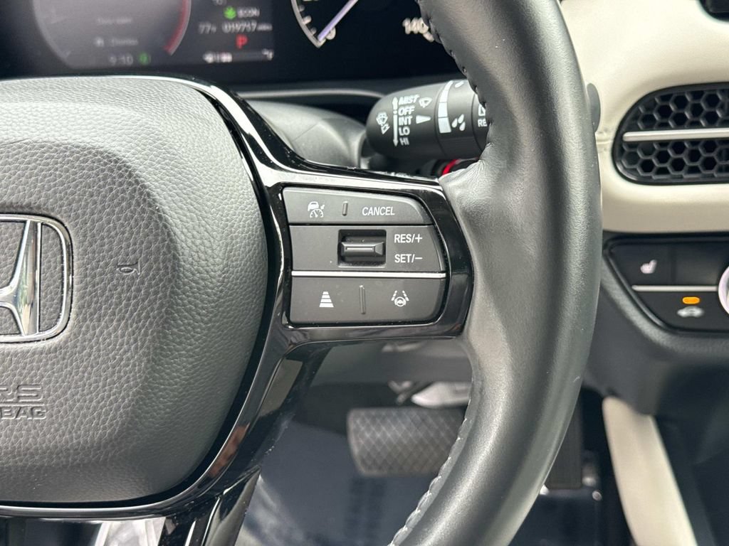 Certified 2025 Honda HR-V EX-L image 11