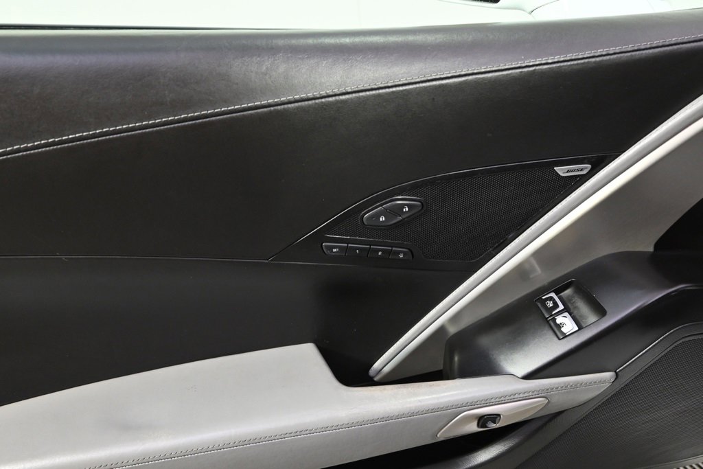 Used 2014 Chevrolet Corvette Z51 w/ 3LT Preferred Equipment Group image 23