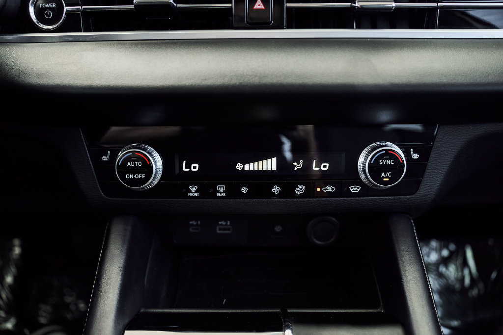 Used 2024 Mitsubishi Outlander SE AWD/4WD image 33