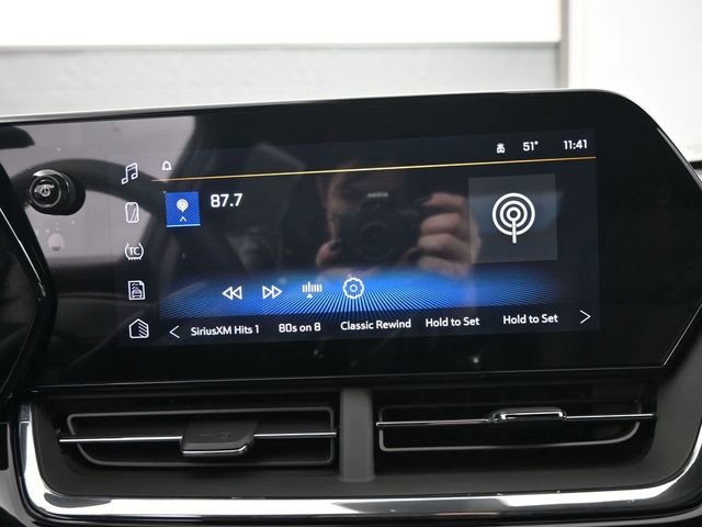 New 2026 Chevrolet Trax RS w/ Driver Confidence Package image 16