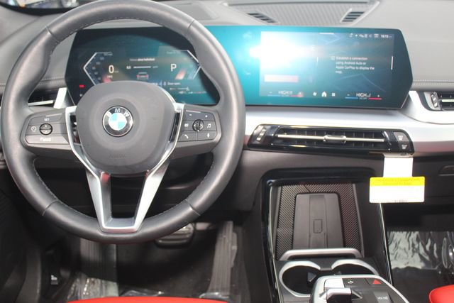 Used 2025 BMW X1 xDrive28i w/ Premium Package image 19