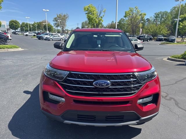 Used 2020 Ford Explorer XLT w/ Equipment Group 202A image 10