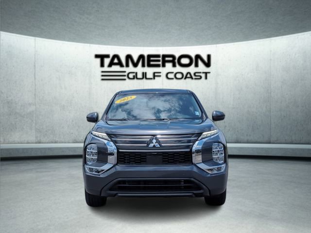 Used 2025 Mitsubishi Outlander SE FWD image 10