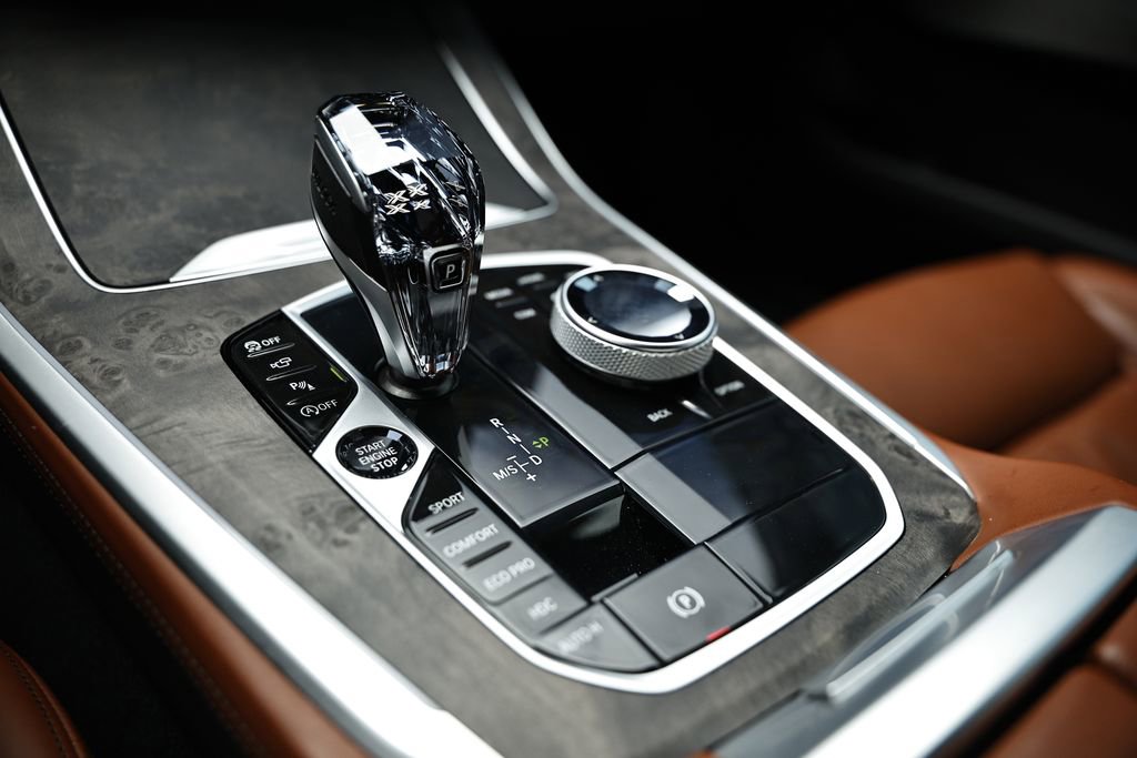 Used 2023 BMW X5 M50i w/ Executive Package image 39