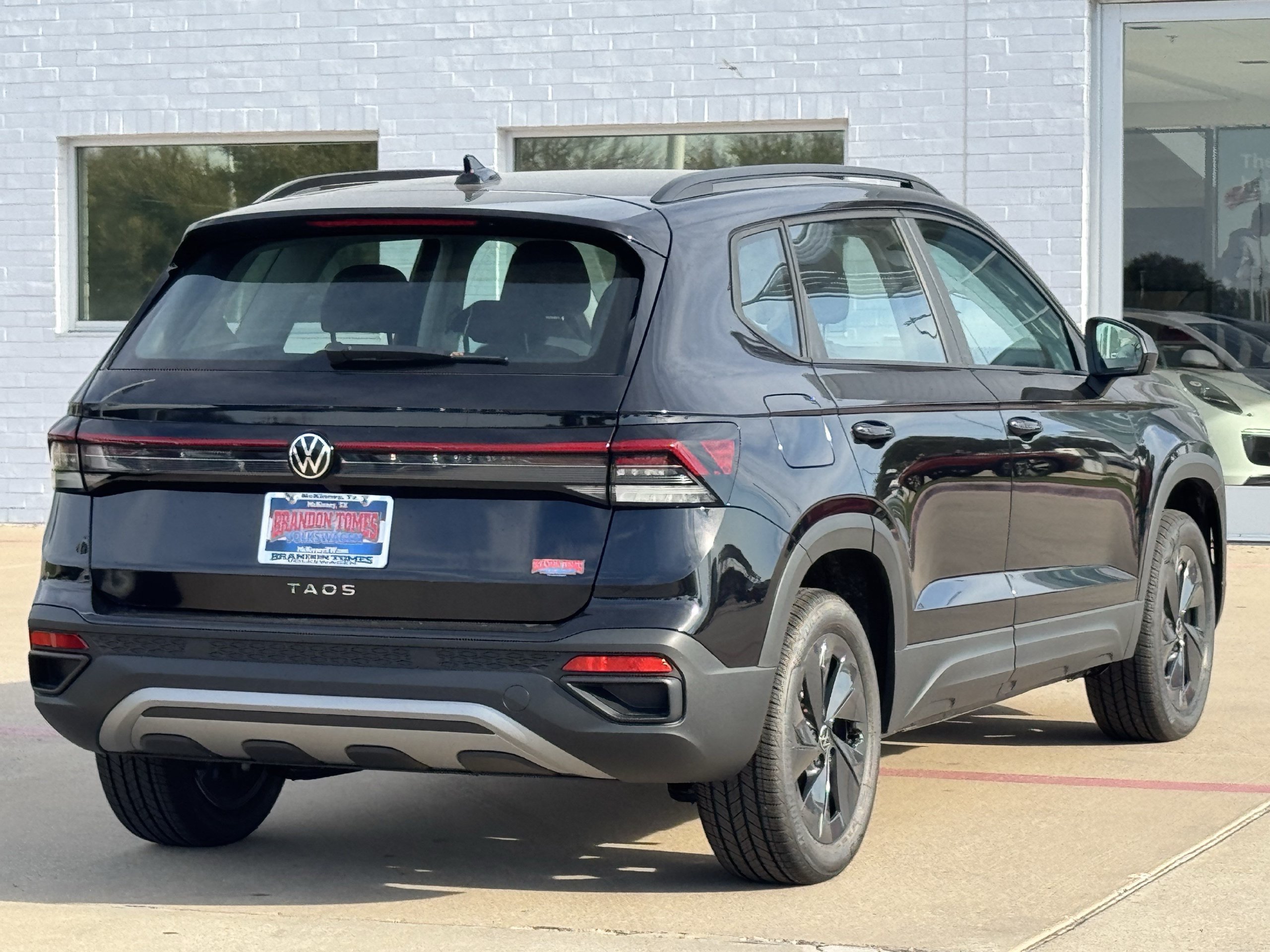 New 2027 Volkswagen Taos S FWD image 4