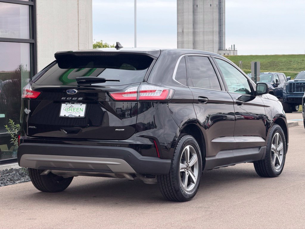 Used 2024 Ford Edge SEL w/ Convenience Package AWD/4WD image 5