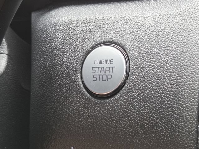 Used 2023 Kia Sorento SX AWD/4WD image 15