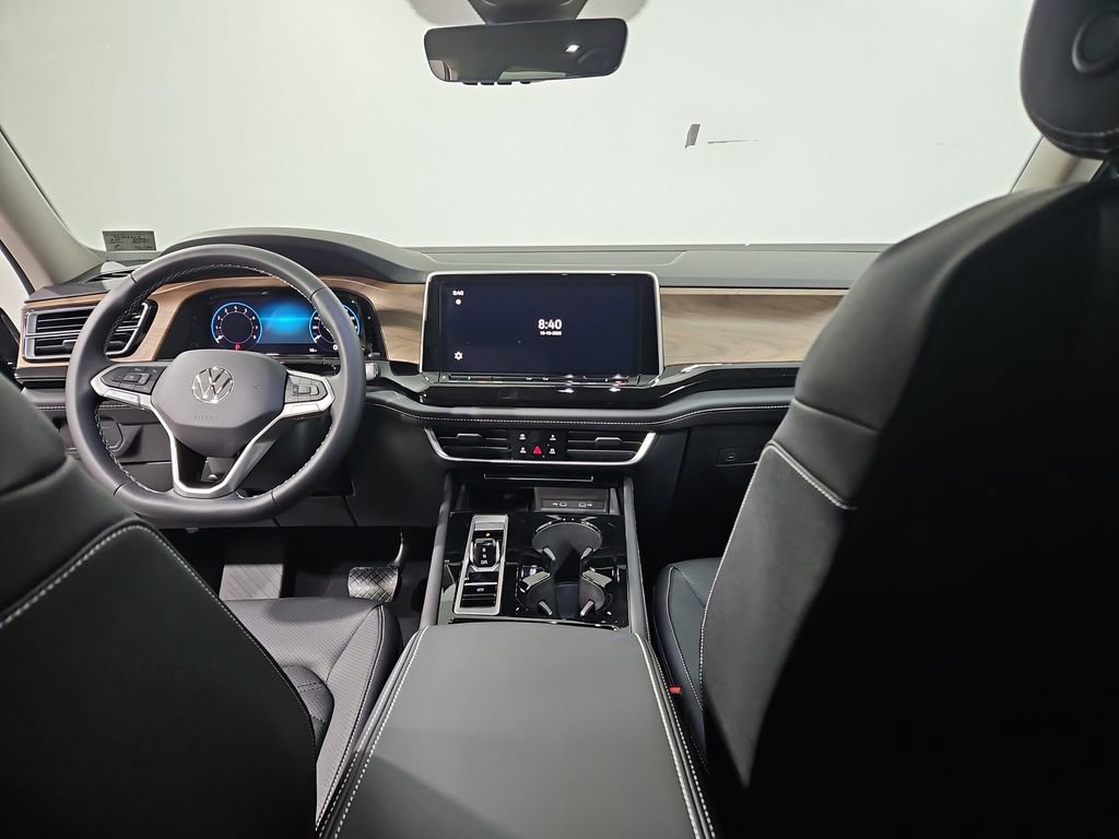 New 2026 Volkswagen Atlas SE image 12