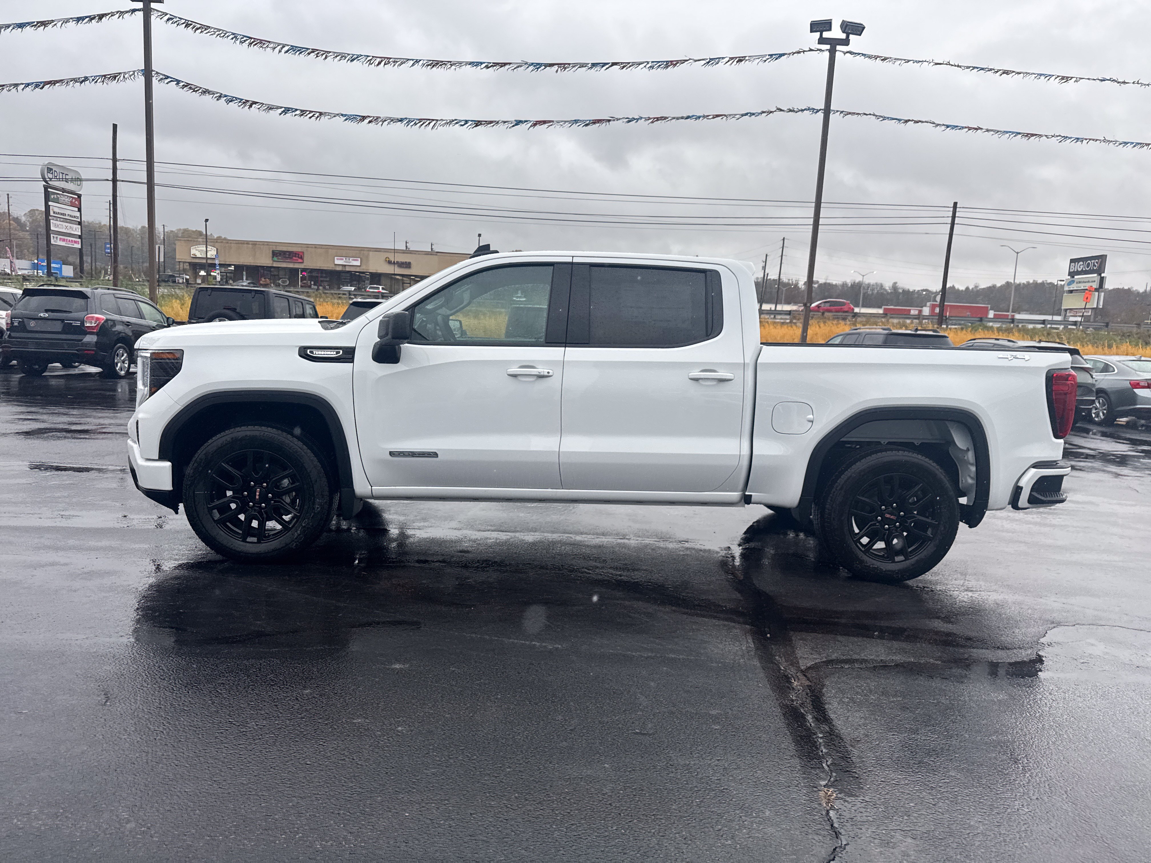 New 2026 GMC Sierra 1500 Elevation AWD/4WD image 7