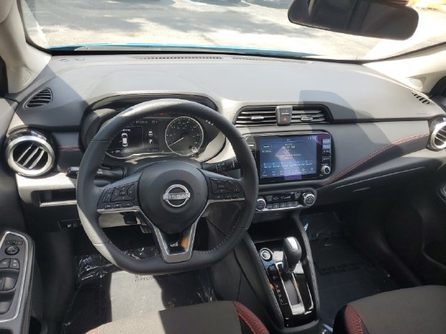 Certified 2025 Nissan Versa SR w/ Trunk Package FWD image 10