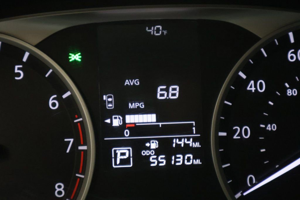 Used 2020 Nissan Kicks S image 19