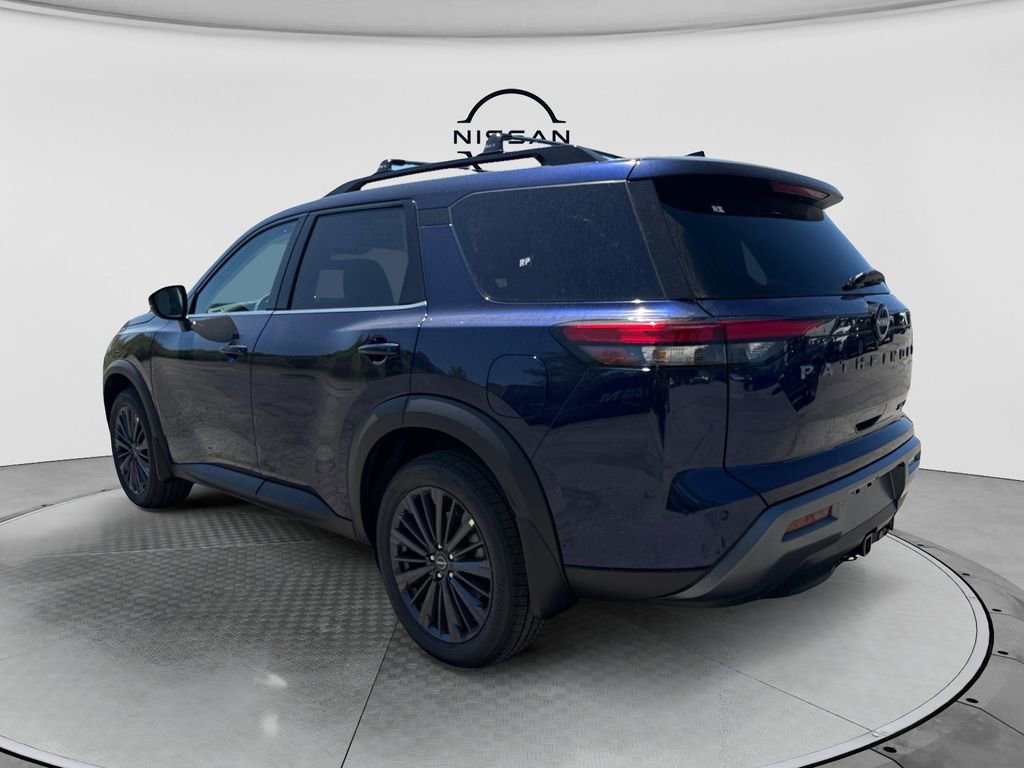 New 2026 Nissan Pathfinder SL w/ SL Premium Package AWD/4WD image 3