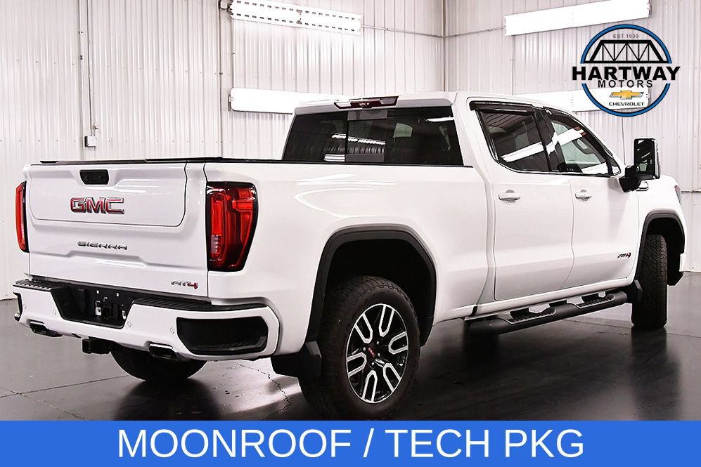 Used 2023 GMC Sierra 1500 AT4 w/ Technology Package AWD/4WD image 7