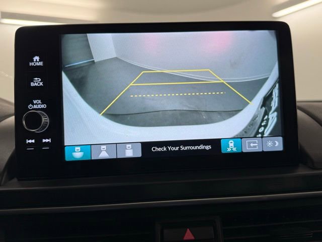 Used 2024 Honda Pilot Touring image 22