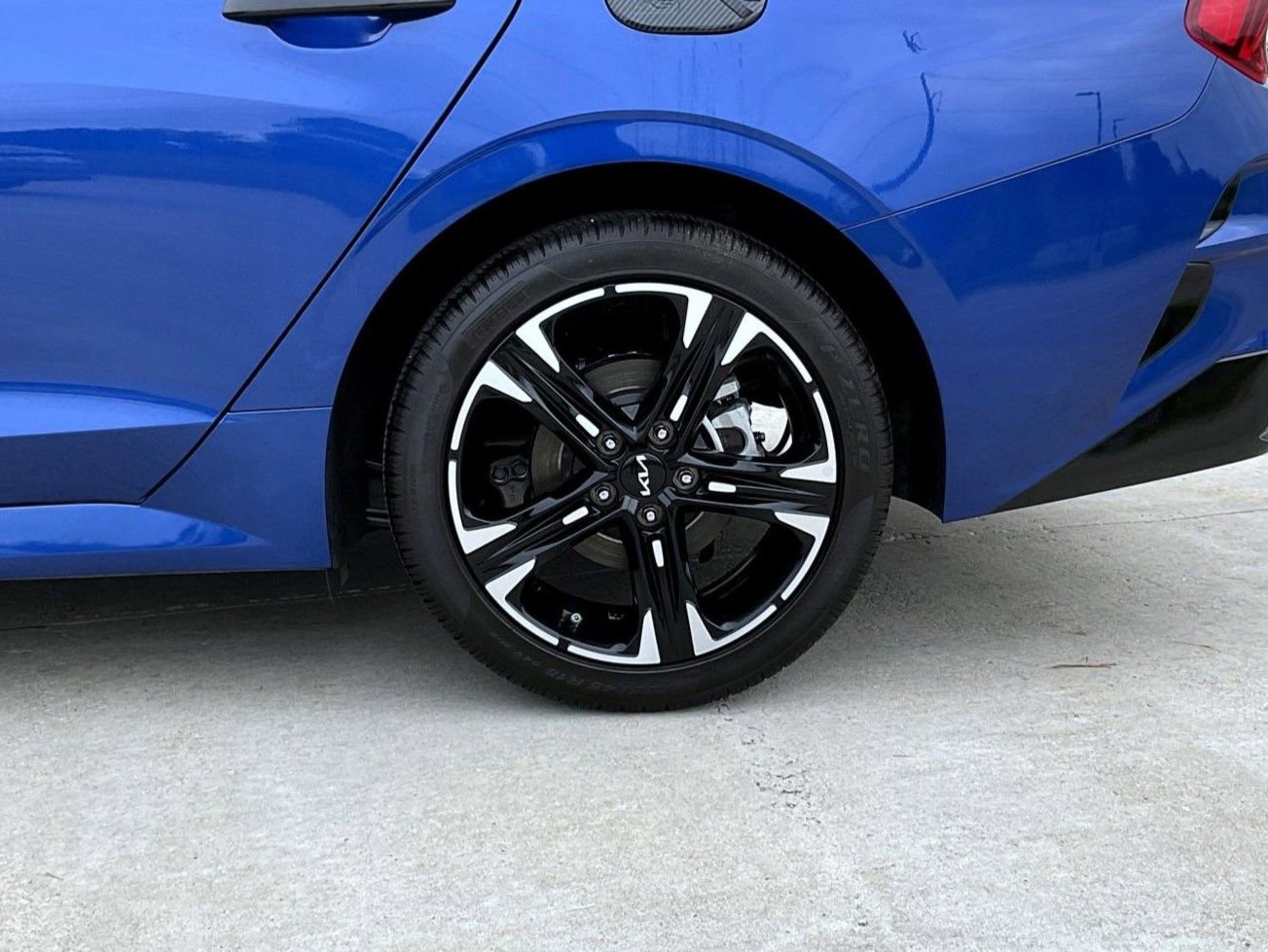 Used 2024 Kia K5 GT-Line w/ GT-Line Premium Package image 23