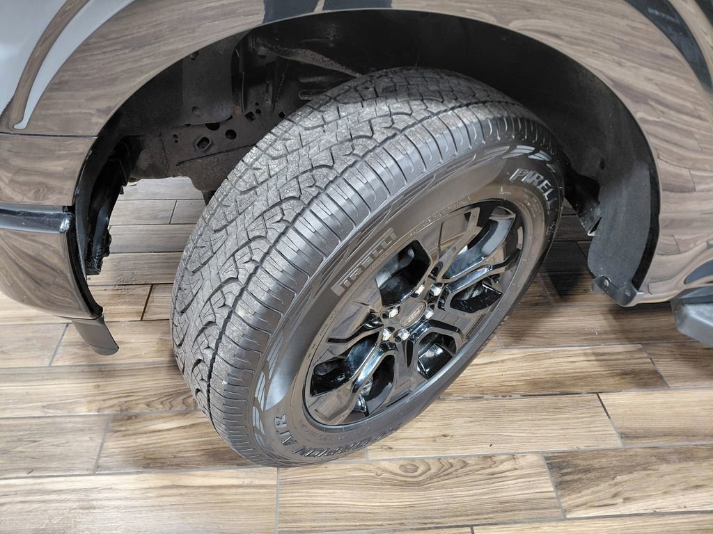 Certified 2022 Ford F150 XLT w/ Equipment Group 302A High image 23