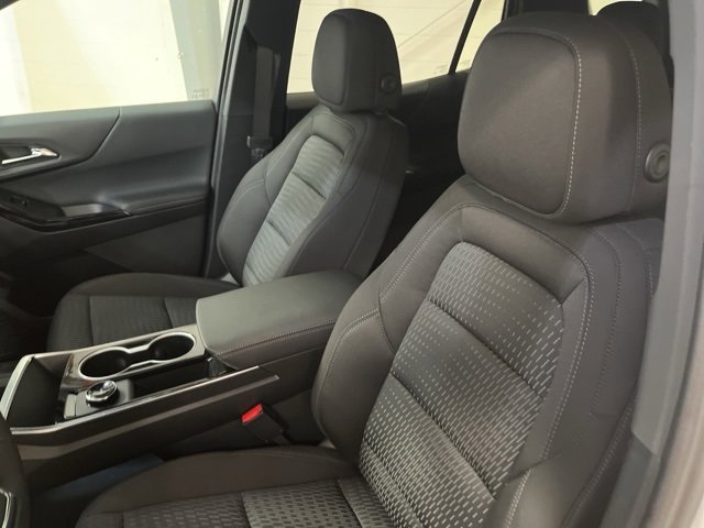 New 2026 Chevrolet Equinox LT w/ LPO, Floor Liner Package image 13