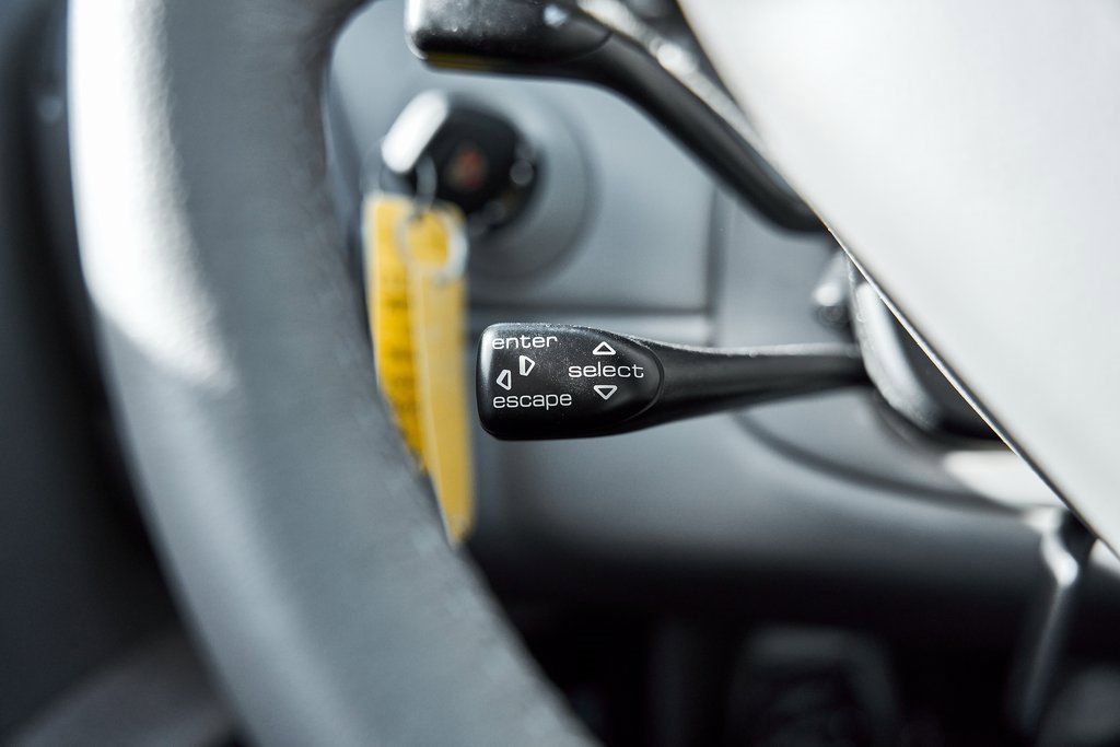 Used 2002 Porsche 911 Carrera image 50