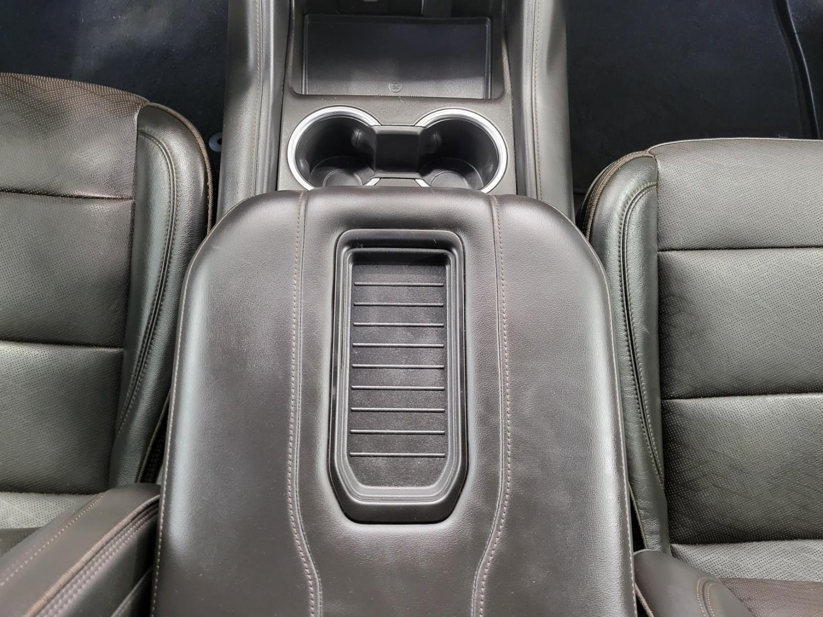 Used 2021 Chevrolet Suburban High Country AWD/4WD image 47