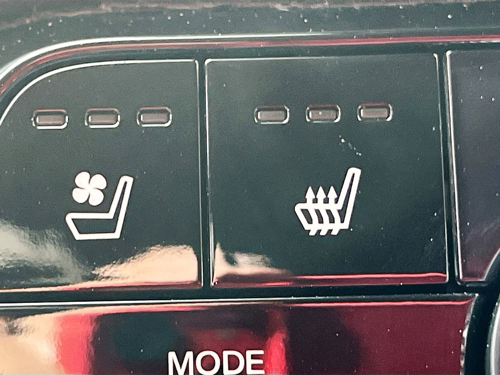 Used 2025 Honda Pilot Elite image 21