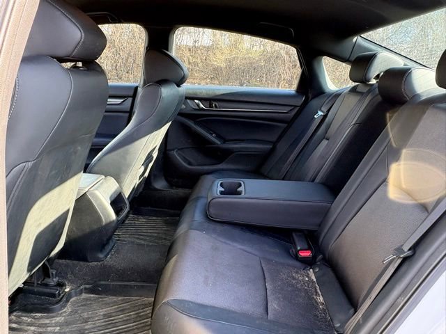 Used 2018 Honda Accord Sport image 10