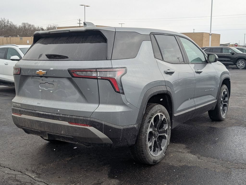 New 2026 Chevrolet Equinox LT image 7