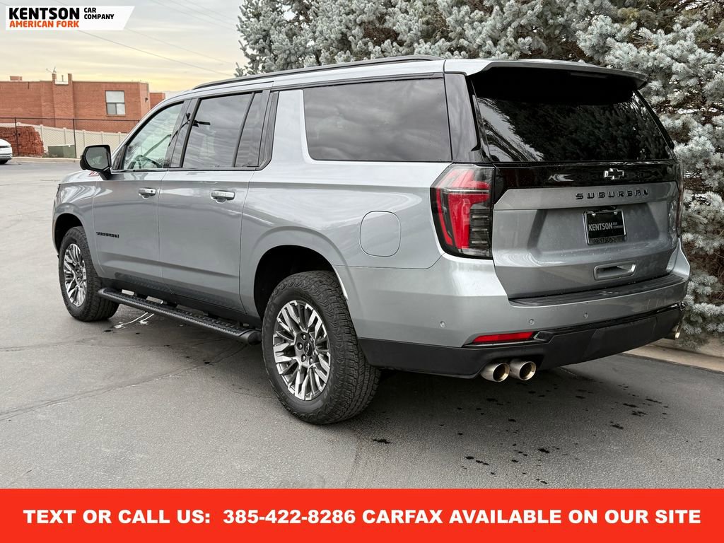 Used 2025 Chevrolet Suburban Z71 image 6