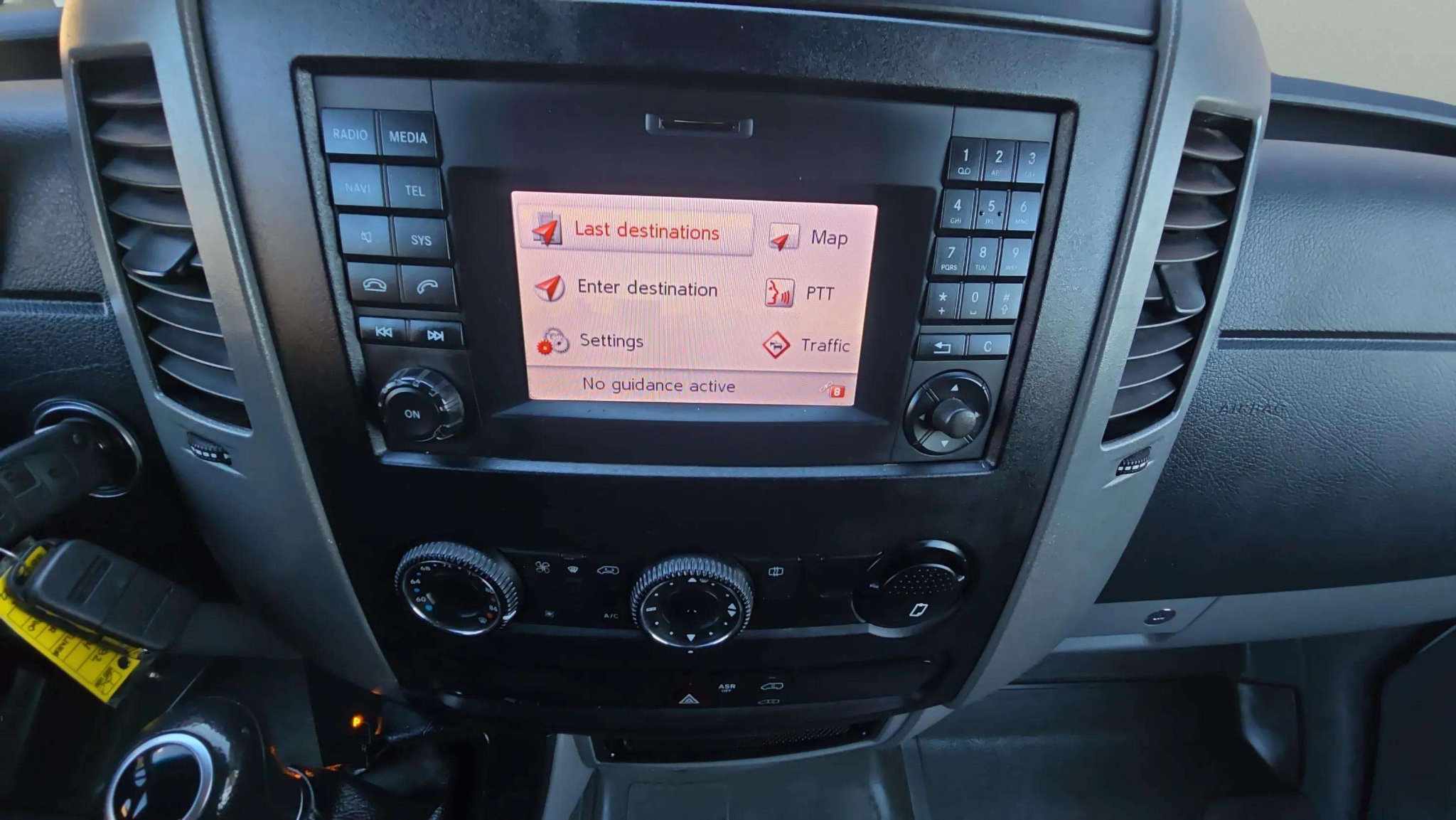 Used 2014 Freightliner Sprinter 3500 image 26