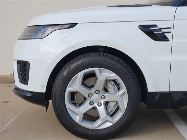 Used 2018 Land Rover Range Rover Sport HSE image 9