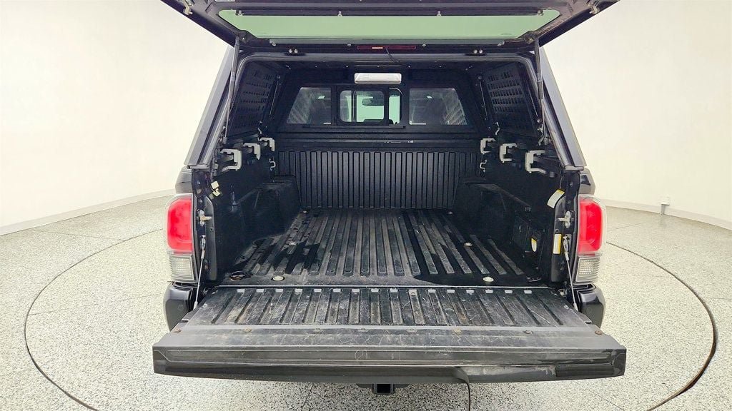 Used 2019 Toyota Tacoma TRD Pro AWD/4WD image 23